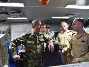 Orgeneral Akar’dan birliklere denetim