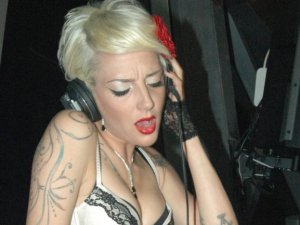 Berna Öztürk ınstagram ve twitter adresleri