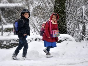 5 Ocak okullar tatil mi? Hangi illerde kar tatili var?