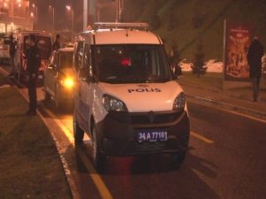 Polis aracına ateş açıldı