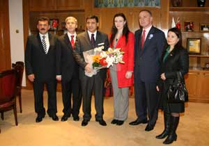 Öğretmenler Vali'yi ziyaret etti