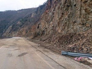Giresun'da heyelan: 20 ev boşaltıldı!
