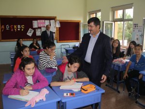 Trabzon Valiliği'nden eğitime destek!