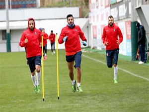 Trabzonspor'da Mehmet Ekici'yi kızdıran olay