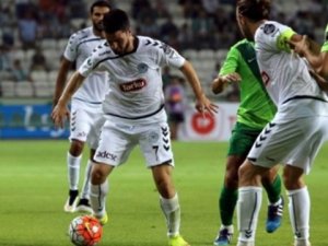Akhisar Belediyespor Torku Konyaspor'a yenildi