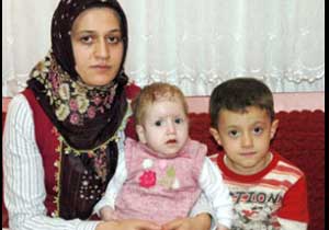 3,5 yaşında ama 6 aylık gibi