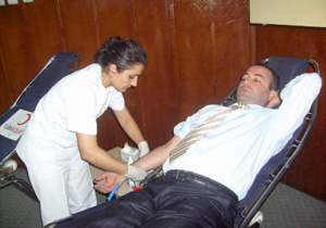 Emniyetten kan bağışı