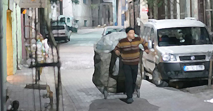 Sokakta kağıt toplayandan mal alana 140 bin TL ceza