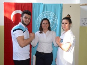 3 Türk Genci Dünyanın Bileğini Büktü