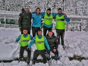 Futbolcuların Kar Keyfi
