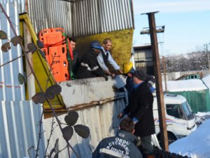 Kömür yığını altında kalan işçi yaralandı!