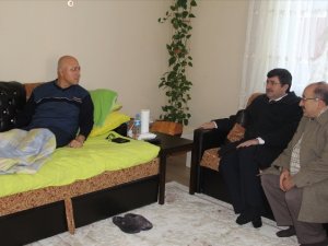 Şırnak'ta yaralanan polise ziyaret