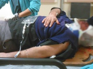 Otomobil şarampole yuvarlandı: 1 ağır yaralı. 30 Ocak 2016