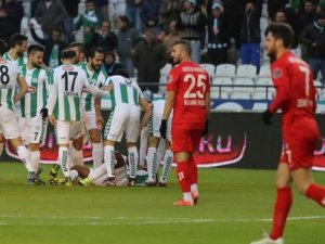 Torku Konyaspor Antalyaspor 'u eledi