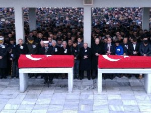 Şehitten geriye iki aylık hamile eşi kaldı