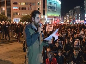 Protesto gösterisinde yasa dışı slogan gerginliği