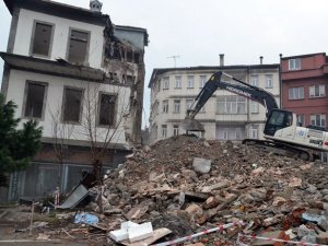 Trabzon'da 490 bina yerle bir oldu!