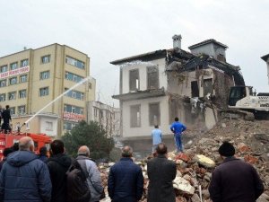 Tabakhane’de Yıkılan Bina Sayısı 490’a Ulaştı