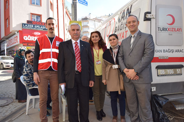 En fazla kadınlar kan veriyor!