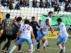 Taraftarlardan saha zeminine tepki!