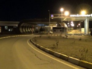 Havalimanı’na 2 adet havan topu düştü