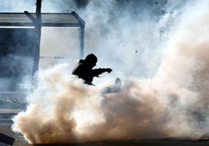 Miting'te olaylar çıktı