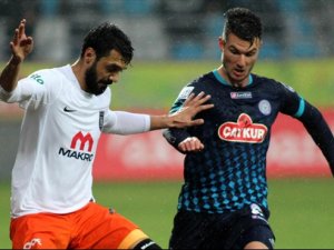 Rizespor deplasmanda Başakşehir'i devirdi