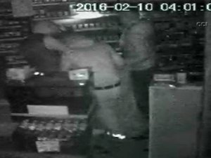 4 dakikada 50 bin liralık hırsızlık