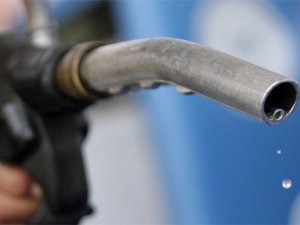 Petrol fiyatları hareketlendi