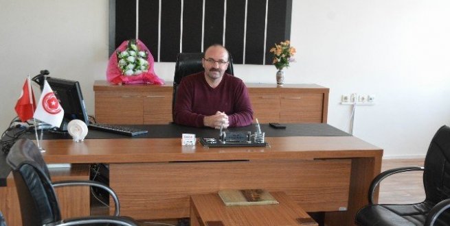 Yıldızeli Meslek Yüksekokulu yeni öğrencilerini beklliyor