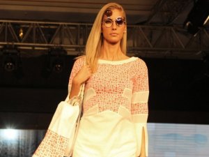 Rus mankenlerin yerini Türkler aldı