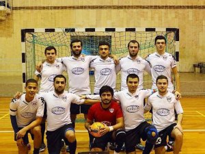 Ermeniler Azeri takımının peşinde