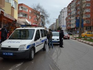 8 yaşındaki İkranur'a araba çarptı