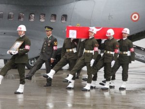 Ordu Şehidini karşıladı!