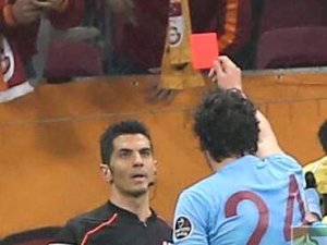 Tüm dünya Salih'i konuşuyor siz neyin derdindesiniz?