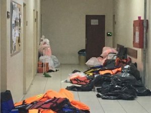 İzmir Polisi insan kaçakçılığını engelledi - İzmir Haber