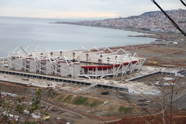 Açılış için dev takıma teklif!