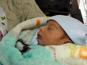 Şehit baba bebeğini bir kez görebilmiş