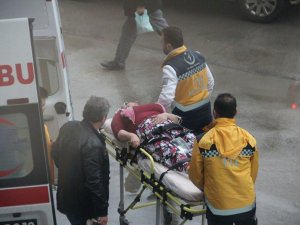 Cam silerken talihsiz kaza!