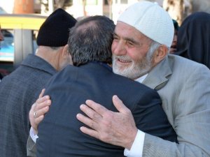 Gümüşhane’den Umre Kafilesi Yola Çıktı