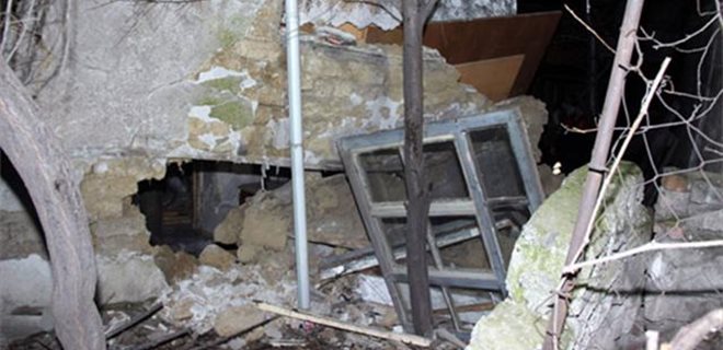 Karabük'te iki katlı binada göçük! Karabük haber