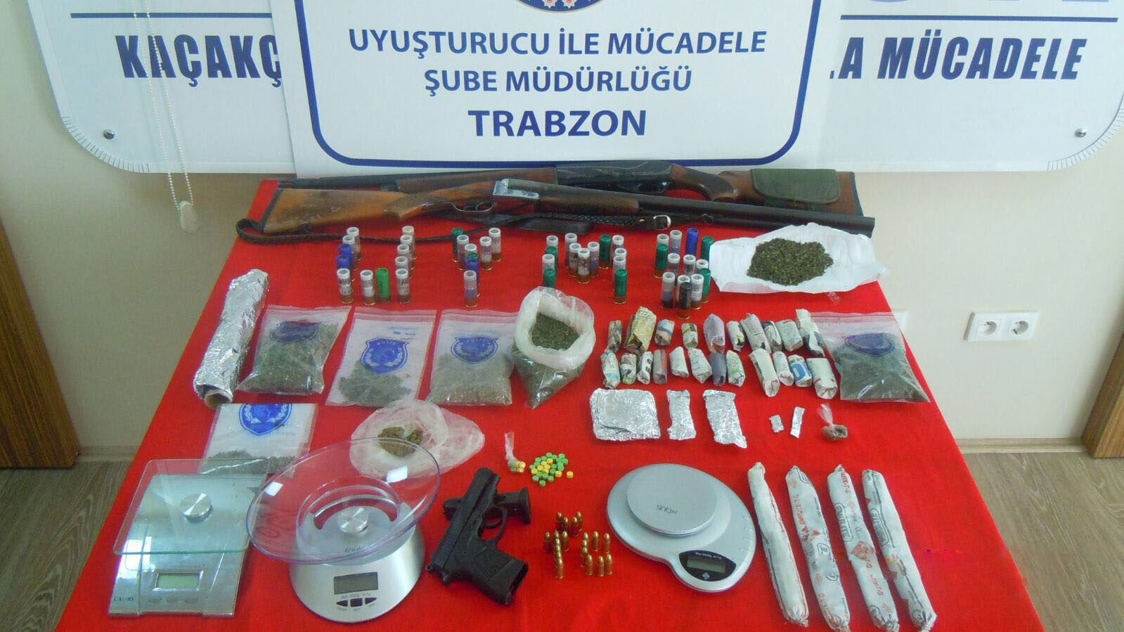 Trabzon'da uyuşturucu operasyonunda 19 tutuklama