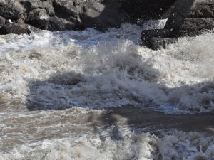 Kars çayı taştı - Kars Haber