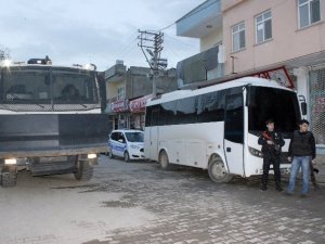 Arazi kavgasında silahlar konuştu: 4 yaralı