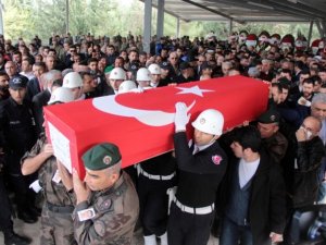 Şehit son yolculuğuna uğurlandı