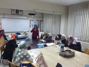 70 Yaşında Okuma-yazma Öğreniyor