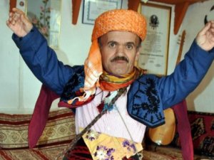 Dünyanın en kısa boylu insanı Aydın'da ölü bulundu.