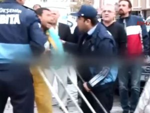 Kağıt toplayıcısının feryadı sosyal medyada hızla yayıldı!