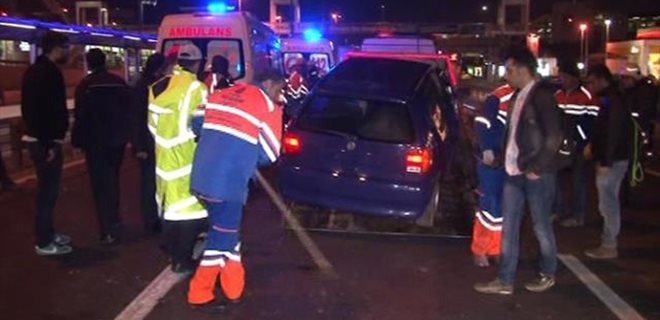 E-5'i kilitleyen kaza: 4 yaralı