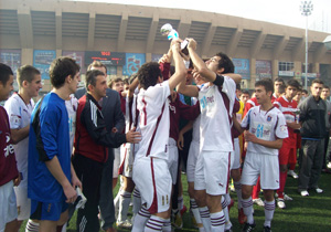 Trabzon en büyüğü Yunus Emre